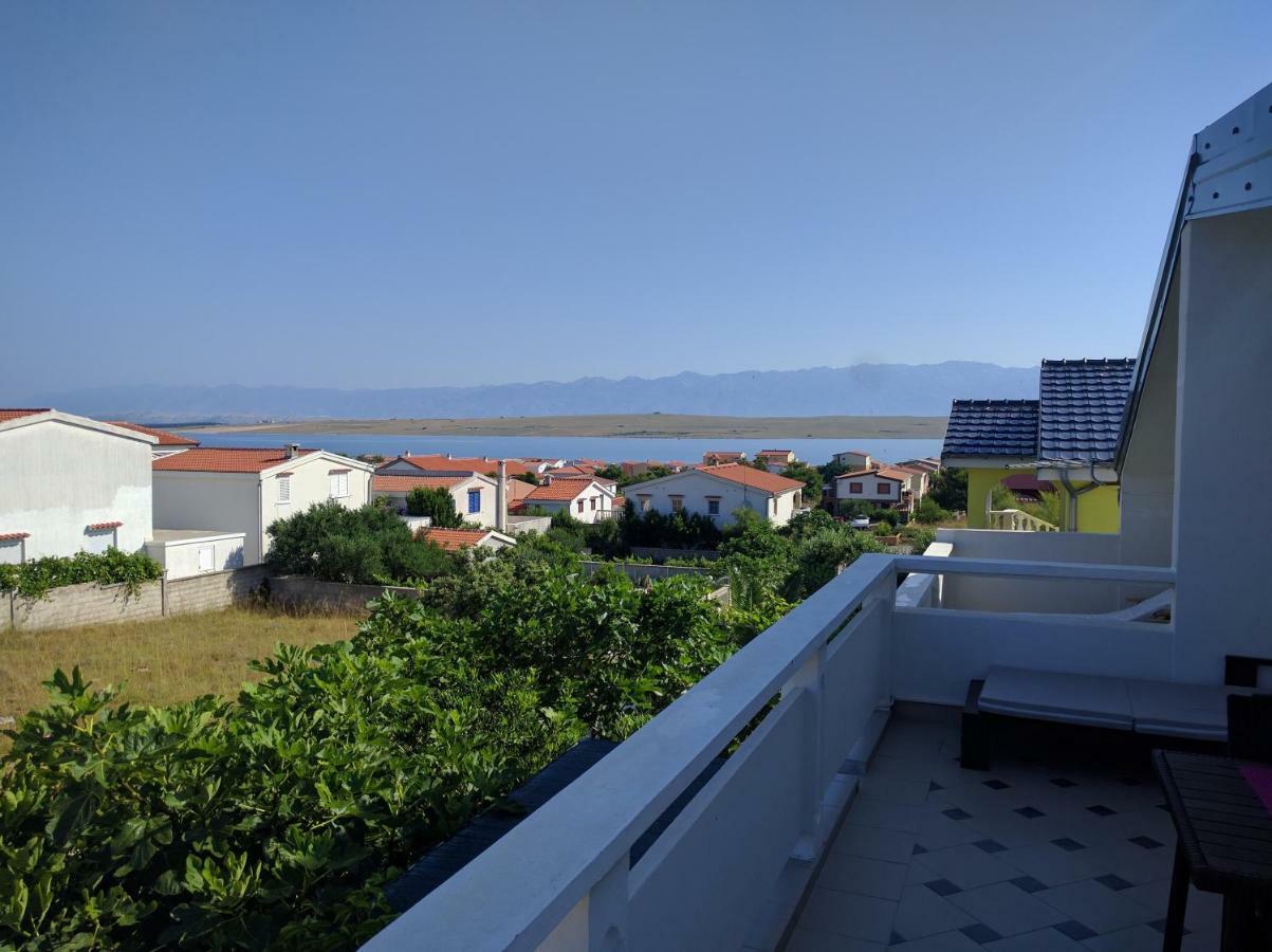 Apartmani Deak فير المظهر الخارجي الصورة